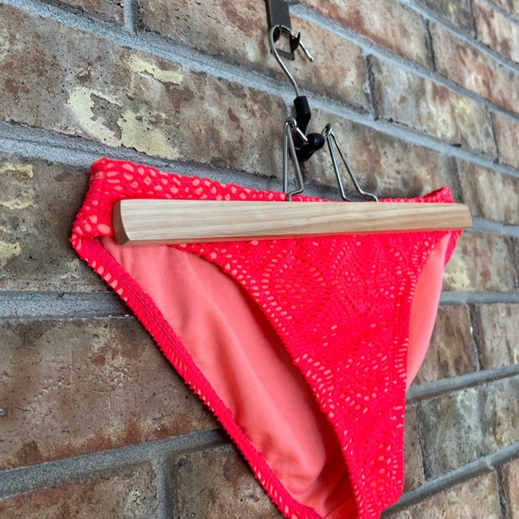 No Boundaries Neon Pink Bathing Suit Bottoms - Picture 3 of 10
